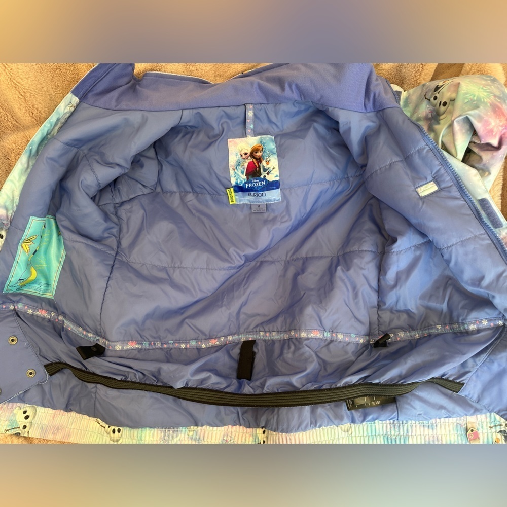 EUC Kids Disney for Burton Ski/Board jacket - Picture 3 of 8